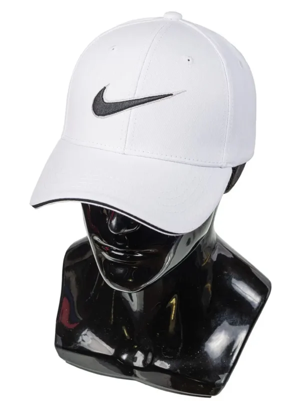 Бейсболка Nike
