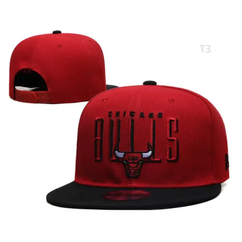 Бейсболка с прямым козырьком Chicago Bulls ( Чикаго Буллз) — фото 1 Бейсболка с прямым козырьком Chicago Bulls ( Чикаго Буллз)