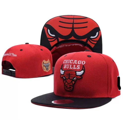 Бейсболка с прямым козырьком Chicago Bulls ( Чикаго Буллз) — фото 1 Бейсболка с прямым козырьком Chicago Bulls ( Чикаго Буллз)