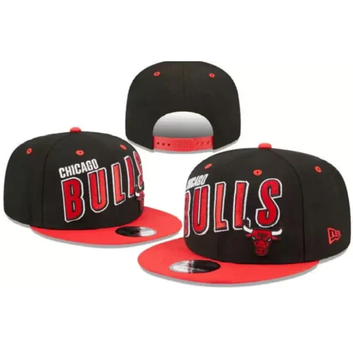 Бейсболка с прямым козырьком Chicago Bulls ( Чикаго Буллз) — фото 1 Бейсболка с прямым козырьком Chicago Bulls ( Чикаго Буллз)