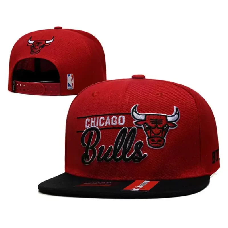 Бейсболка с прямым козырьком Chicago Bulls ( Чикаго Буллз) — фото 1 Бейсболка с прямым козырьком Chicago Bulls ( Чикаго Буллз)