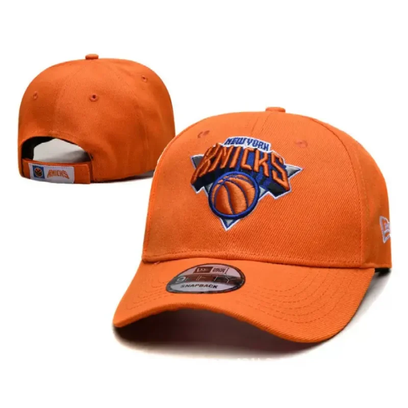 Бейсболка баскетбольный клуб Нью-Йорк Никс New York Knicks — фото 1 Бейсболка баскетбольный клуб Нью-Йорк Никс New York Knicks