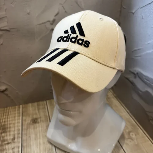 Бейсболка Adidas — фото 1 Бейсболка Adidas