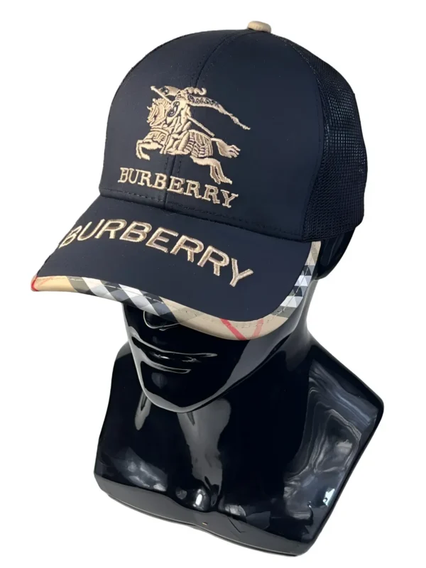Бейсболка сетка BURBERRY БЕРБЕРРИ воздух и море — фото 1 Бейсболка сетка BURBERRY БЕРБЕРРИ воздух и море