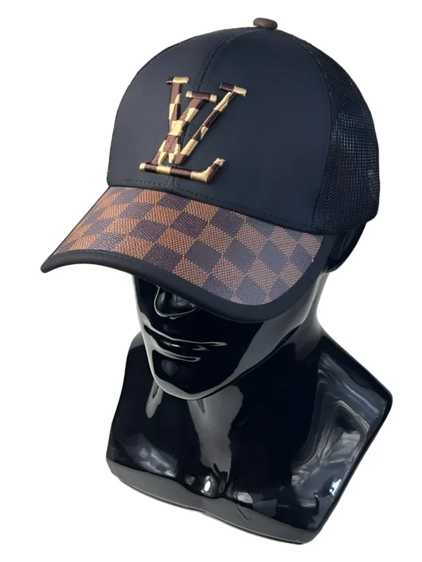 Бейсболка LOUIS VUITTON ( Луи Вюиттон ) воздух и море — фото 1 Бейсболка LOUIS VUITTON ( Луи Вюиттон ) воздух и море